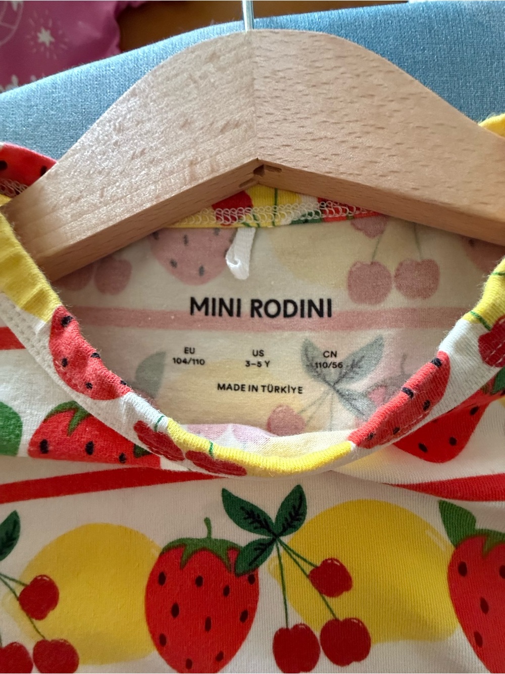 Three Mini Rodini Short Sleeve Tees - Picture 5 of 7